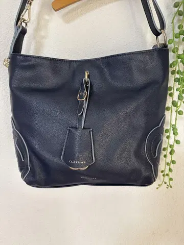 CLATHAS 네이비 숄더백