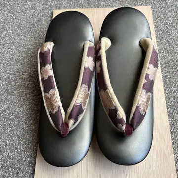 조리 꽃무늬 하나오 부착