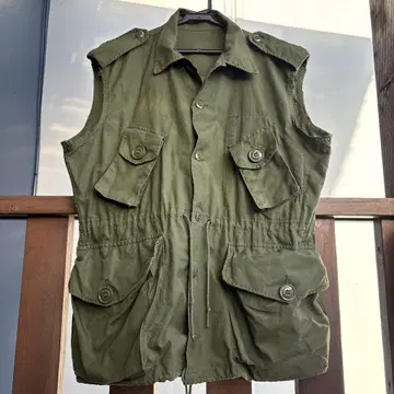 밀리터리 베스트