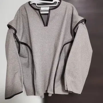 select MOCA 셀렉트모카 파이핑 오버 풀오버
