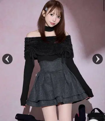 미사용 새상품 미셸 마카롱 슬림 레그 울 스커트 S