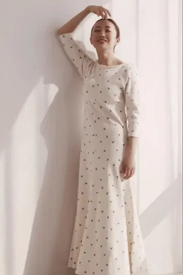 SNIDEL HOME 카미사키 메구미 콜라보 원피스