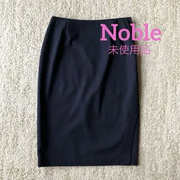 [ 미사용 ] Noble 네이비 스트라이프 타이트 스커트