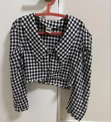 홀리데이 깅엄 체크 린넨 세일러 셔츠 긴팔 화이트 블랙