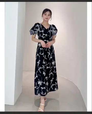택 포함 새상품! 정품! 스나이델 SNIDEL 리보린트 원피스 0
