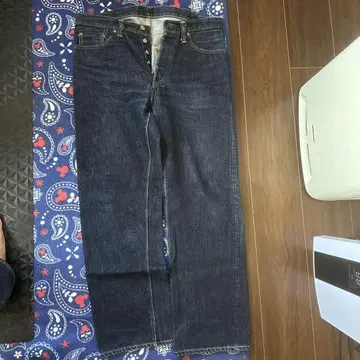 레어 풀카운트 0105 구형 모델 빨간색 탭 백 스티치 W32