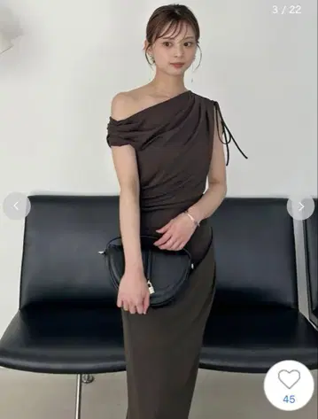 스나이델 이번 시즌 최신 드레이프 컷 원피스 snidel