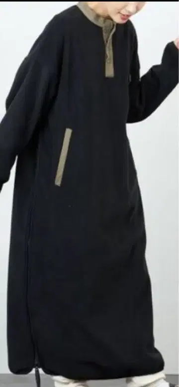 프릭스스토어 플리스 원피스 ZARA