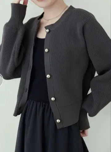 natural couture 골드 버튼 가디건