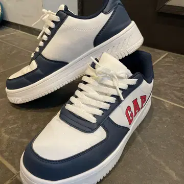 GAP 스니커즈