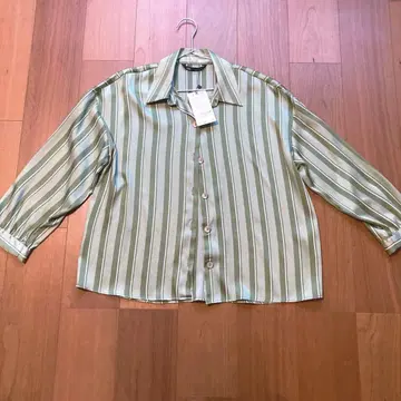 ZARA 그린 스트라이프 긴팔 셔츠 L