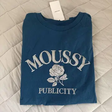 moussy T셔츠