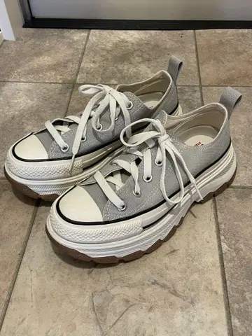 통굽 그레이 캔버스 스니커즈 converse
