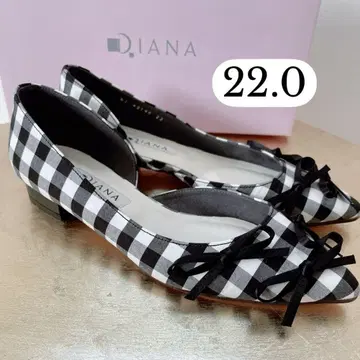 이번 시즌 DIANA 다이애나 프티 리본 체크 플랫 펌프스 22.0