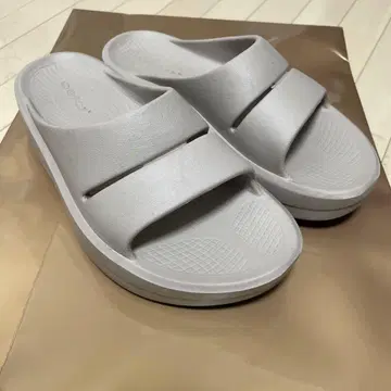 우포스 OOFOS 우메가 블랙 W7 EU38