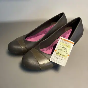Crocs Prianna 다크 브라운 펌프스 24cm 미사용 새상품