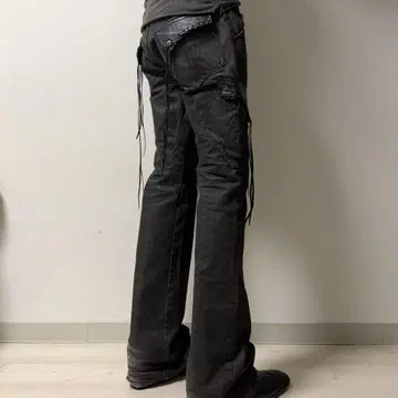 [ 착용 사진 있음 ] 00s SCHLUSSEL 가죽 프린지 플레어 데님