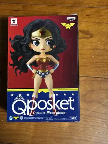 미개봉 원더우먼 피규어 Qposket