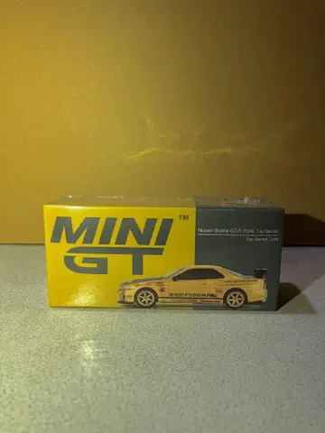 MINI GT Nissan Skyline GT-R (R34)
