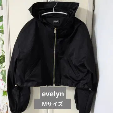 evelyn 블랙 크롭 자켓