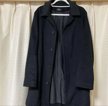 A.P.C 스텐카라 코트