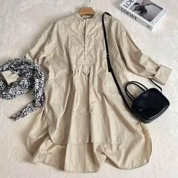 새상품급 brocante 개더 스탠드 카라 블라우스 튜닉 M
