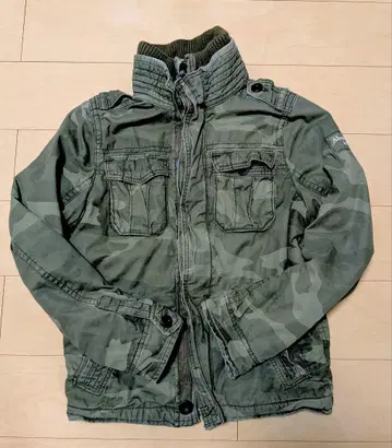 Abercrombie & Fitch 밀리터리 자켓 M 사이즈