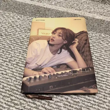 JIHYO 사진집