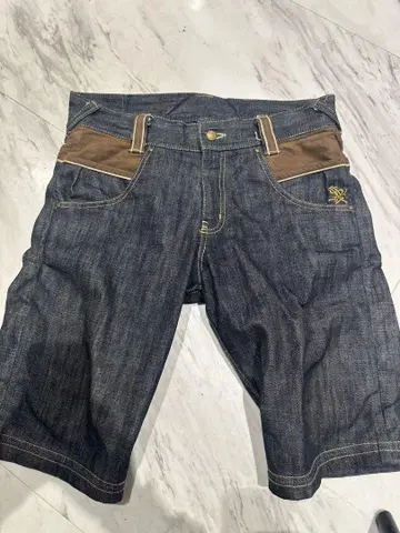 HIGH GRADE MONO DENIM PANTS 숏 기장 버전