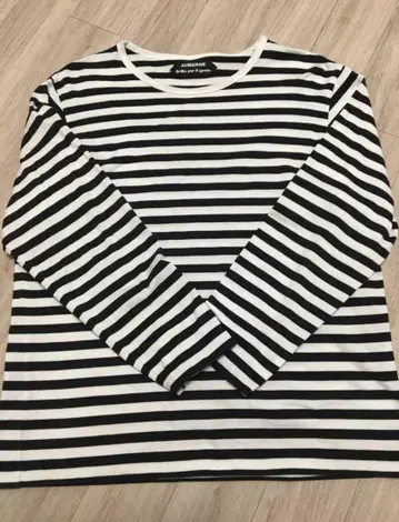 AUBERGE 긴팔 티셔츠 40 블랙 화이트 스트라이프