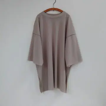 해린 도트 사이 양겨드랑이 슬릿 반팔 시어 와이드 T셔츠 새상품
