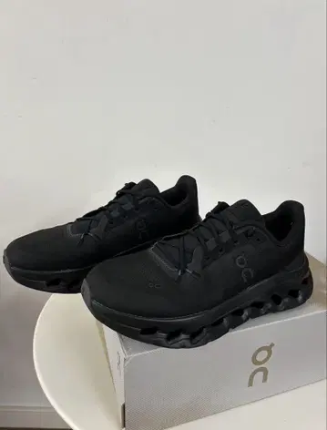 On Cloudtilt 스니커즈 블랙 27cm