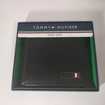 TOMMY HILFIGER 타미힐피거 이단 접이식 지갑 블랙 박스 포함