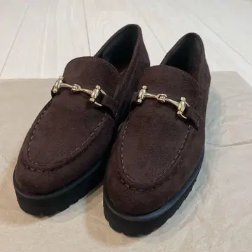 [ 미사용 새상품 ] 플랫폼 비트 로퍼