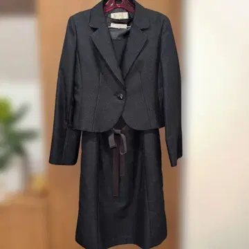 블랙 자켓과 드레스 세트 원피스 관혼상제