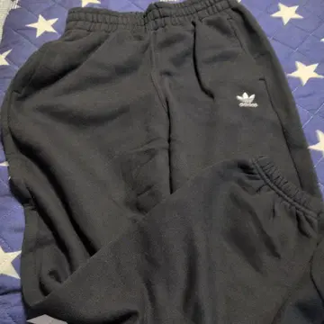 adidas 블랙 스웨트 팬츠 A/S