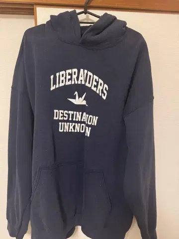 LIBERADERS 후드티 네이비