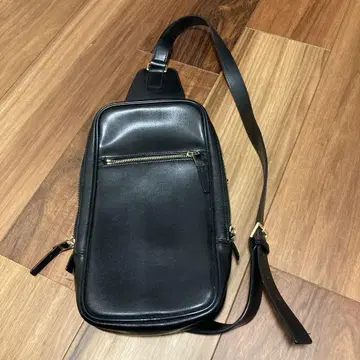 새상품급 올 가죽 폴스미스 Paul Smith 바디백