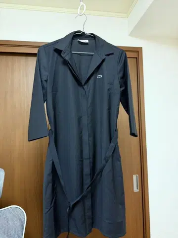 Lacoste 양모 블랙 셔츠 원피스 벨트 포함 S 36