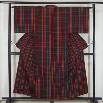 블랙에 빨간색 인기 격자 무늬 순수 실크 명주 155cm a552