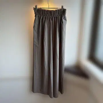 새상품 렙심 슬랙스 개더 W 플레어