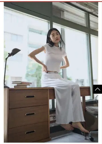 [ 미사용 새상품 ] 헤인즈 롱 와이드 팬츠 바이 더 도도진 화이트