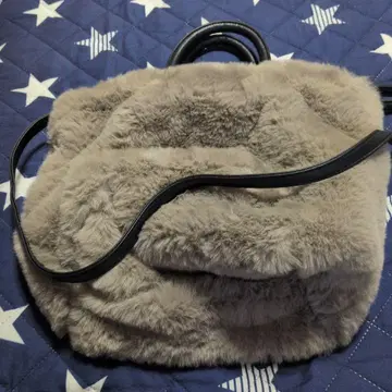 그린 레이블 릴랙싱 숄더백 그레이