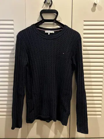TOMMY HILFIGER 네이비 케이블 니트 긴팔