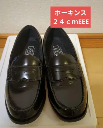 블랙 로퍼 리본 포함 낮은 힐