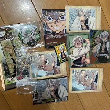 귀멸의 칼날 시나즈가와 사네미 굿즈 세트