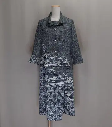 기모노 리메이크 프릴 칼라 자켓과 A라인 원피스