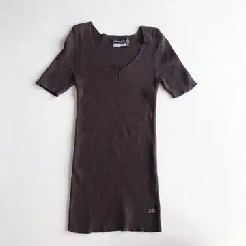 새상품급 살바토레 페라가모 리브 니트