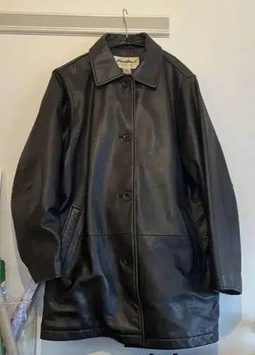 Eddie Bauer 브라운 가죽 카 코트