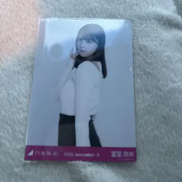 노기자카46 브로마이드 토미사토 리나